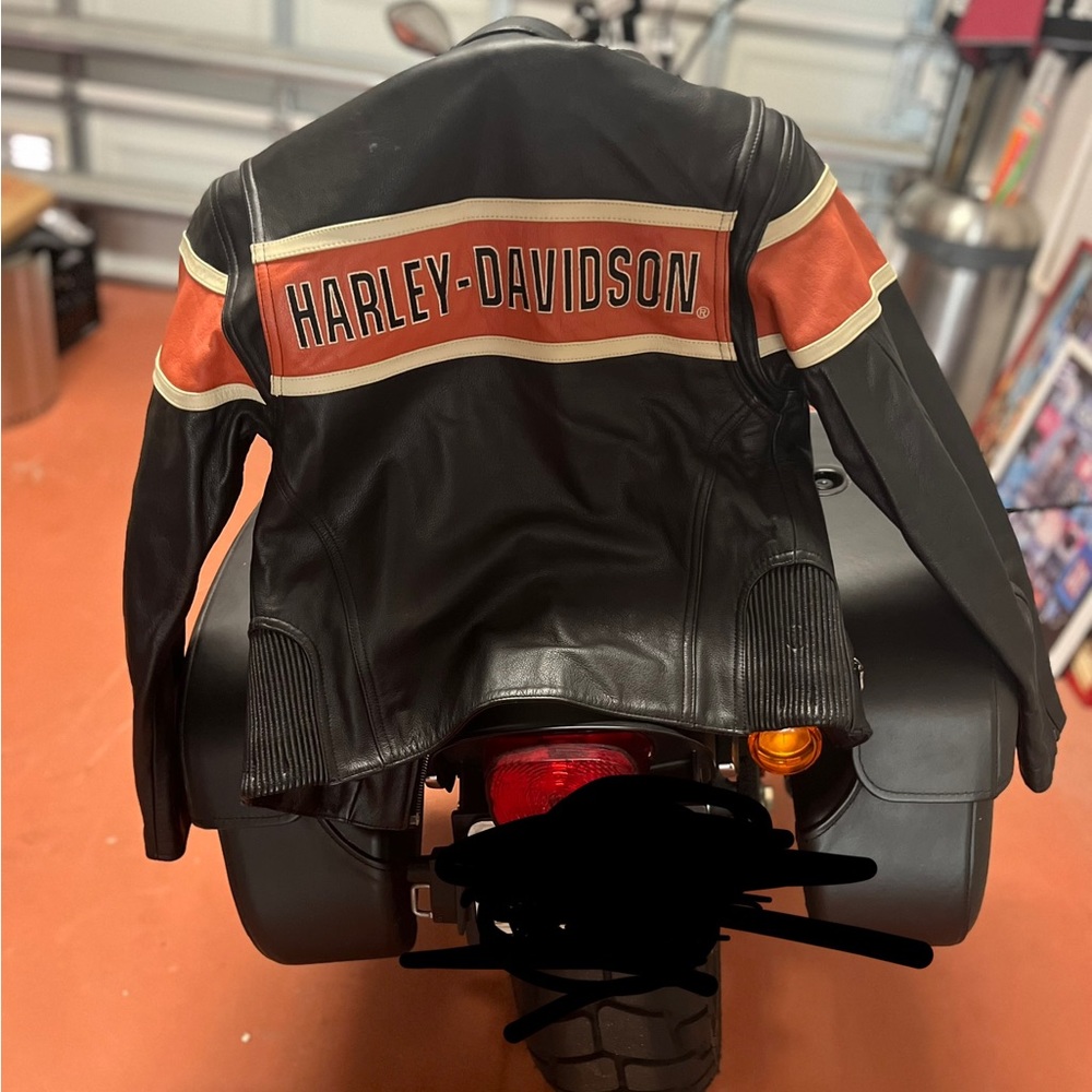 Harley Davidson Womens leather jacket
